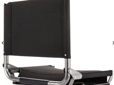 NEW CASCADE MOUNTAIN TECH ULTRALIGHT SATDIUM BLACK SEAT (RETAILS: $59.99)