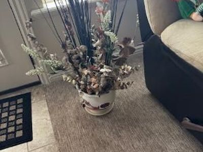 Flower pot and arrangement