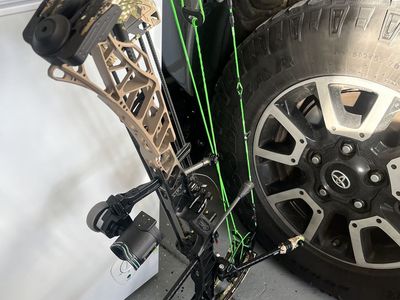 Mathews Lift 33”