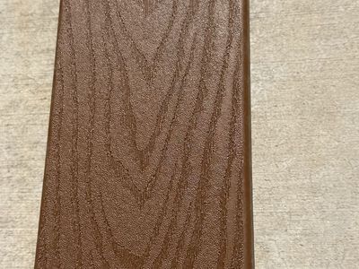 Composite Decking Boards - Brown Wood Grain Texture, Durable Outdoor Material 72 ft