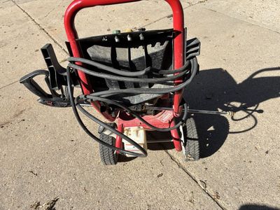 Troy-Bilt 3000 PSI 2.7 GPM Gas Pressure Washer Briggs & Stratton Engine