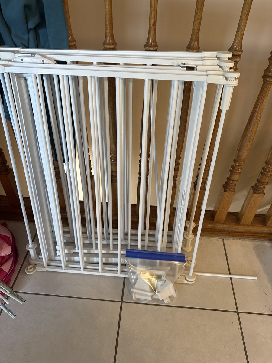 Regalo 144" Super Wide Adjustable Baby Gate and Play Yard - White