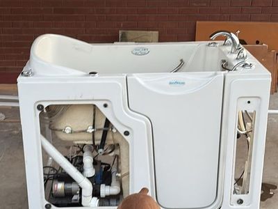 Jacuzzi tub