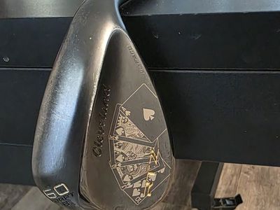 Cleveland 60 Degree Wedge with Fujikura Axiom 105 S Shaft limited High Roller wedge.