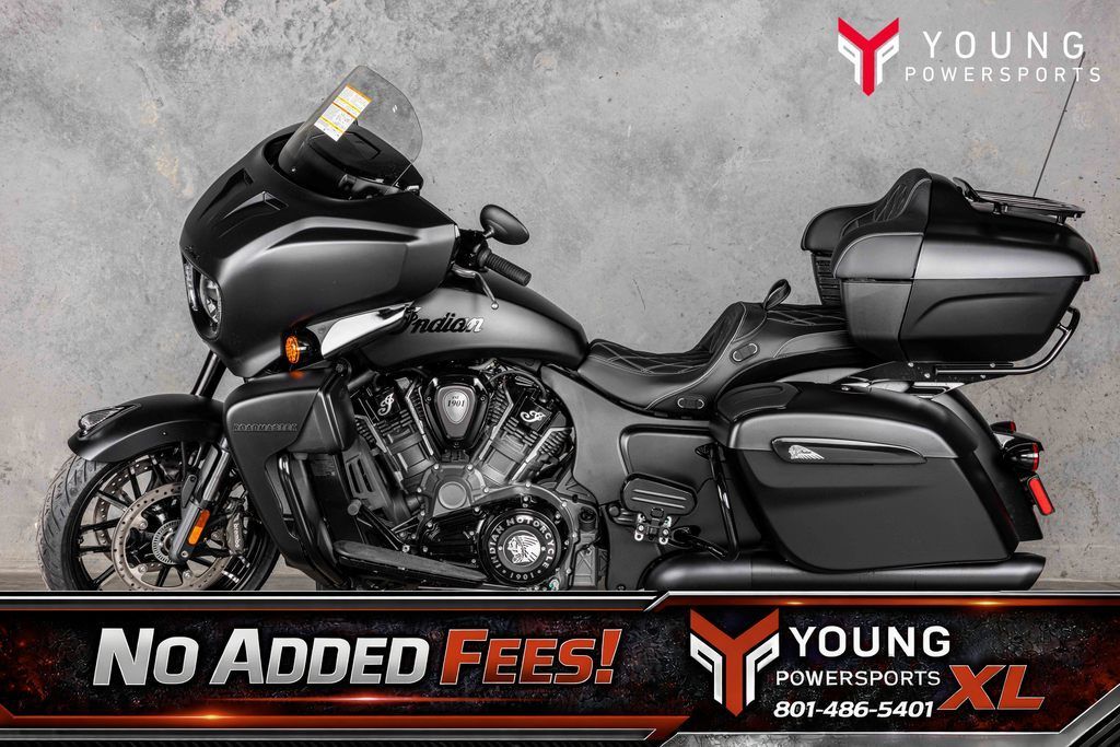 2025 Indian Motorcycle® Roadmaster® PowerPlus Dark Horse® w/PowerBand Black Smoke