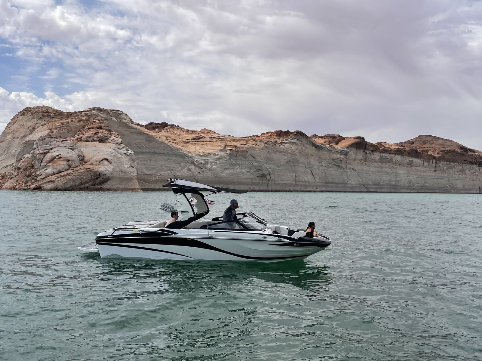 2018 Fi23 Centurion surf boat-lots Of Upgrades
