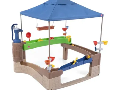 New! Water Toy - Pump & Splash Shady Oasis water activity center