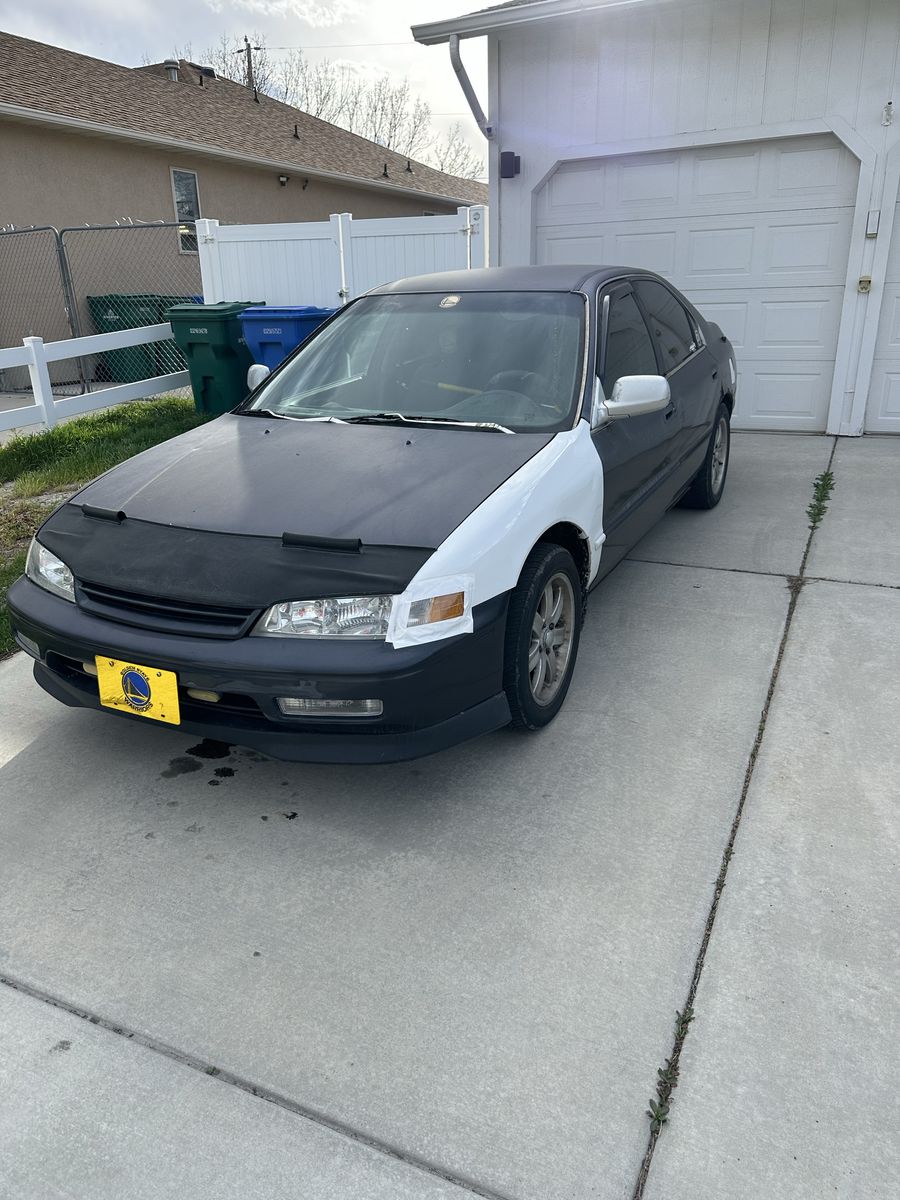 1995 HONDA ACCORD DX
