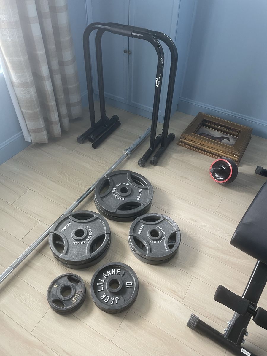 Olympic Barbell, weighs, etc.