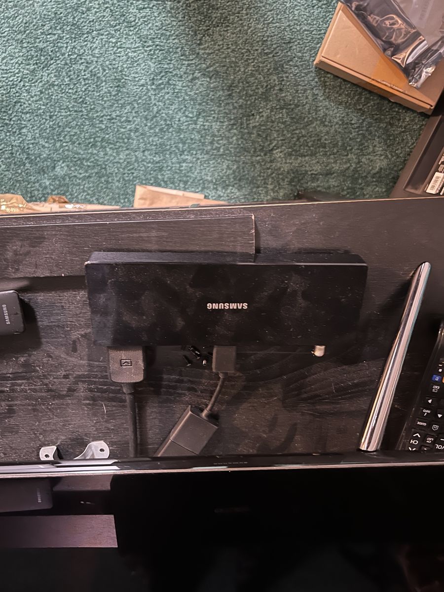 4K 65" Samsung Smart Tv -Please Read Description