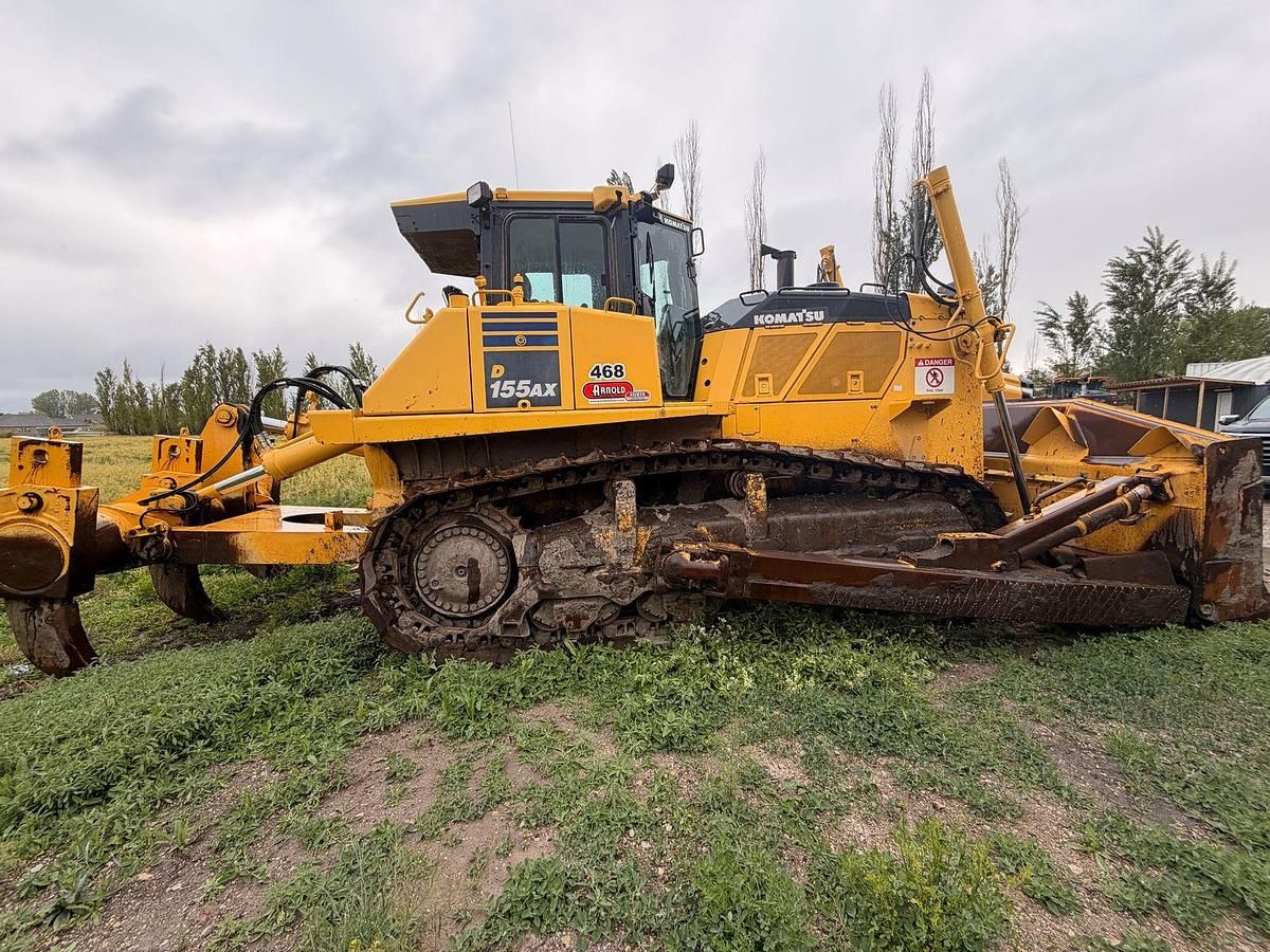 2017 Komatsu D155AX-8, 8,851 hrs, turbocharged diesel, 354 HP
