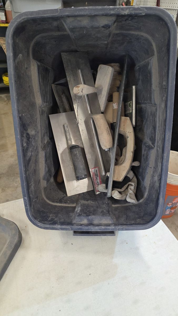 Cement and Tile tools