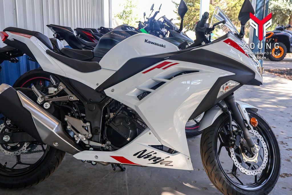 2026 Kawasaki NINJA® 300 ABS