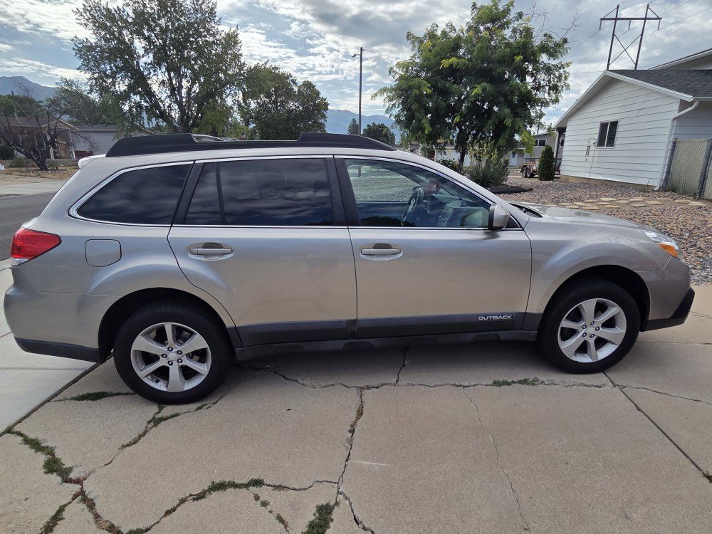 2014 Subaru Outback 2.5 XT