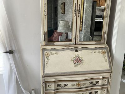 Vintage French Provintial Secretary Desk/Hutch