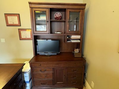 Computer Desk Hutch, dark brown wood $150 cash/venmo in Draper