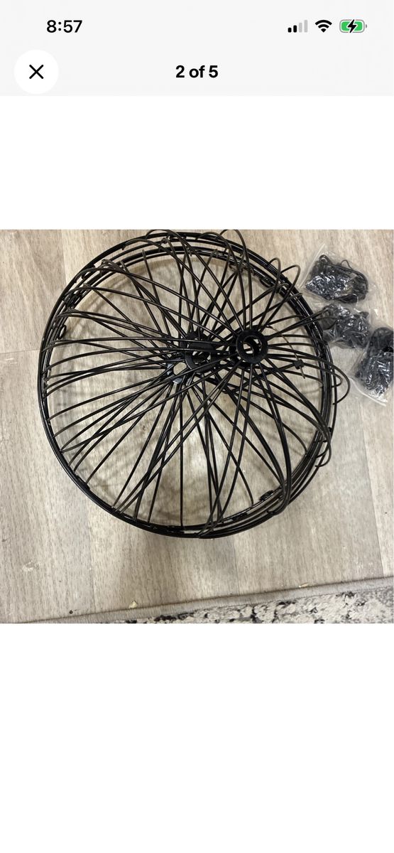 6  Outdoor Hanging  Baskets With  Chain