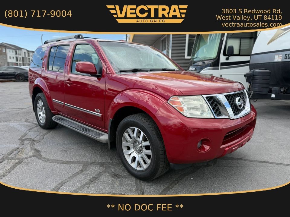 2009 Nissan Pathfinder LE V8