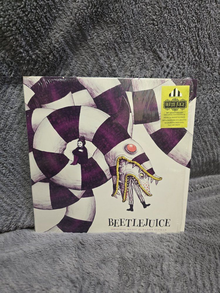 It’s Showtime! Beetlejuice 30th Anniversary Deluxe Vinyl