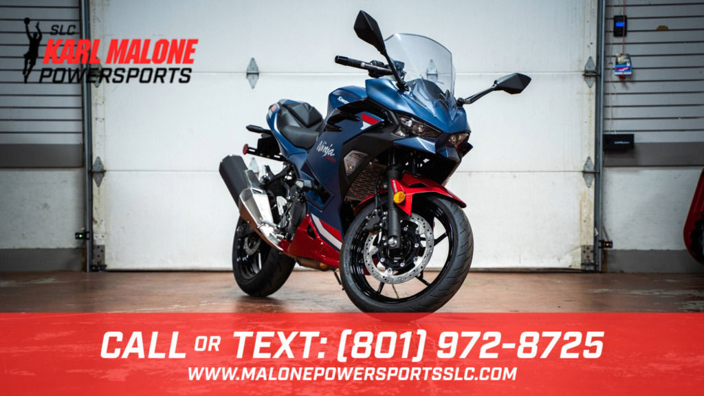 2026 Kawasaki Ninja® 500 ABS Metallic Matte Twilig