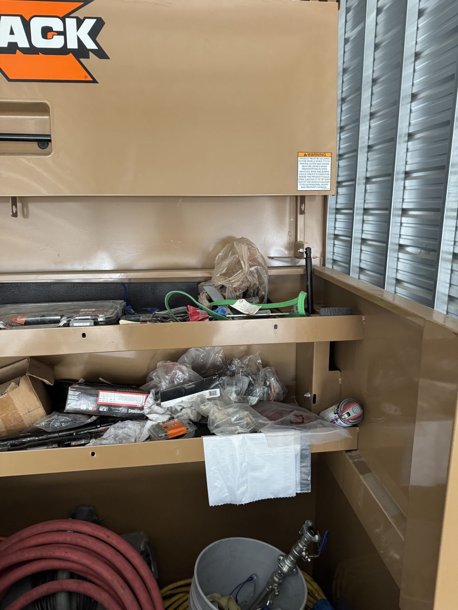 Main image 6