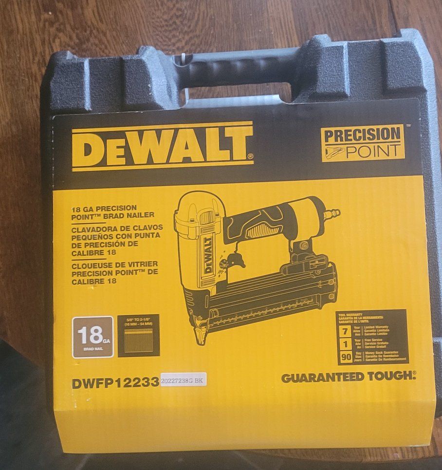 DeWalt DWFP12233 18GA Precision Point Brad Nailer - New in Box