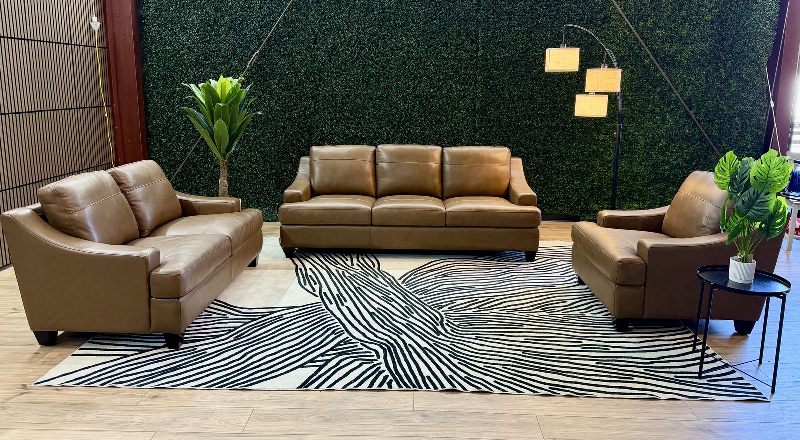 LUXURY LEATHER SET – 3 PIECES – FREE DELIVERY