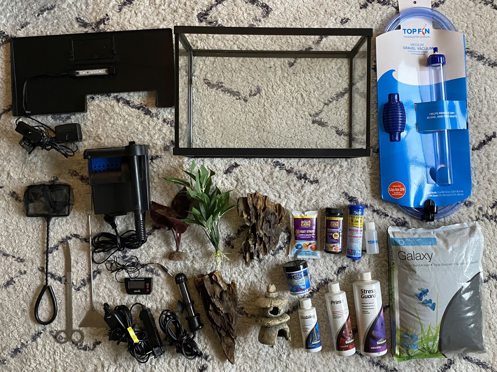 Fish Tank Kit *26 ITEMS INCLUDED*