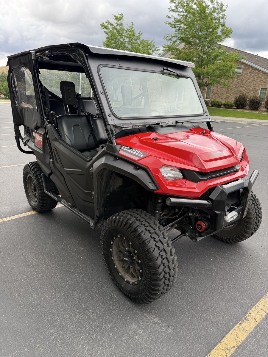 2022 Honda Pioneer 1000-5 Side-by-Side UTV - Low Miles, Excellent Condition