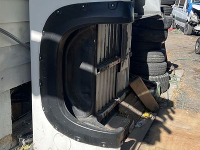 08-09 gmc/chevy bed frame