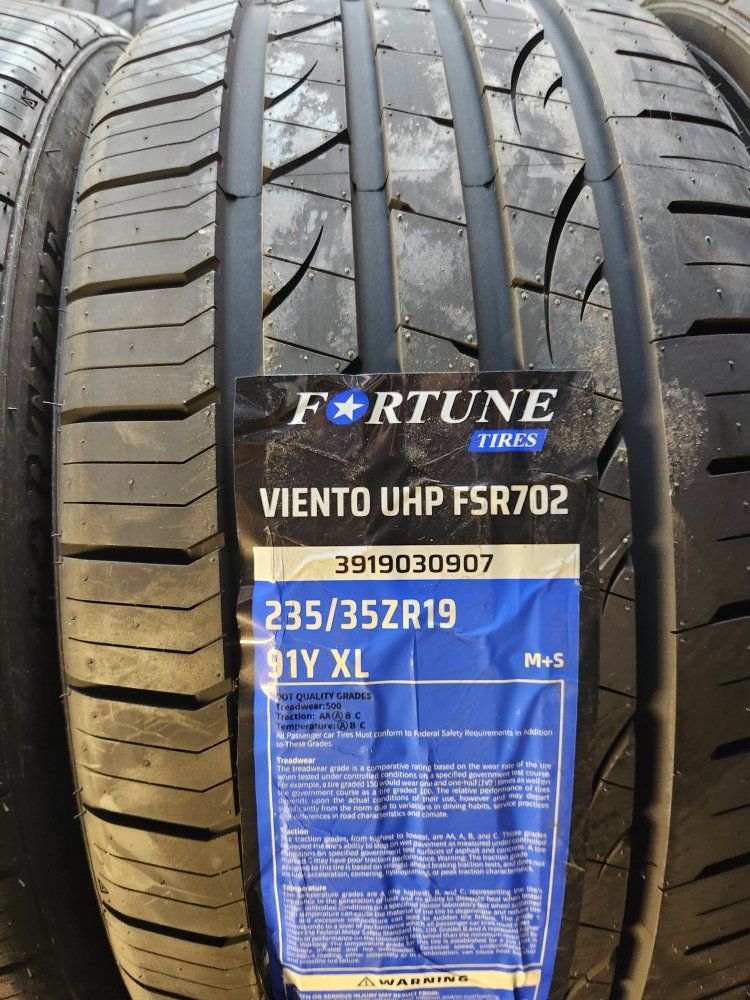235/35r19 fortune viento uhp fsr702