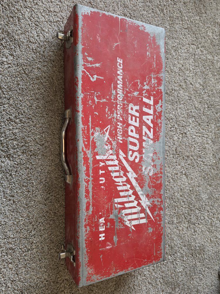 Milwaukee Heavy Duty Super Sawzall Reciprocating Saw with Metal Case