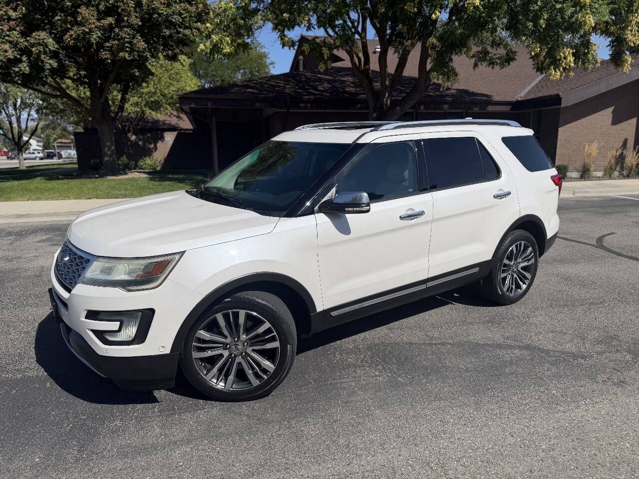 2016 Ford Explorer Platinum