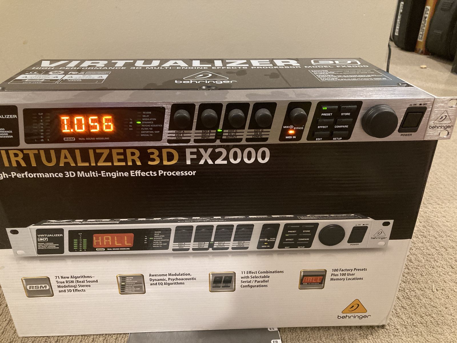 Behringer Virtualizer 3D FX2000 multi-effects processor in good condition and fully functional.