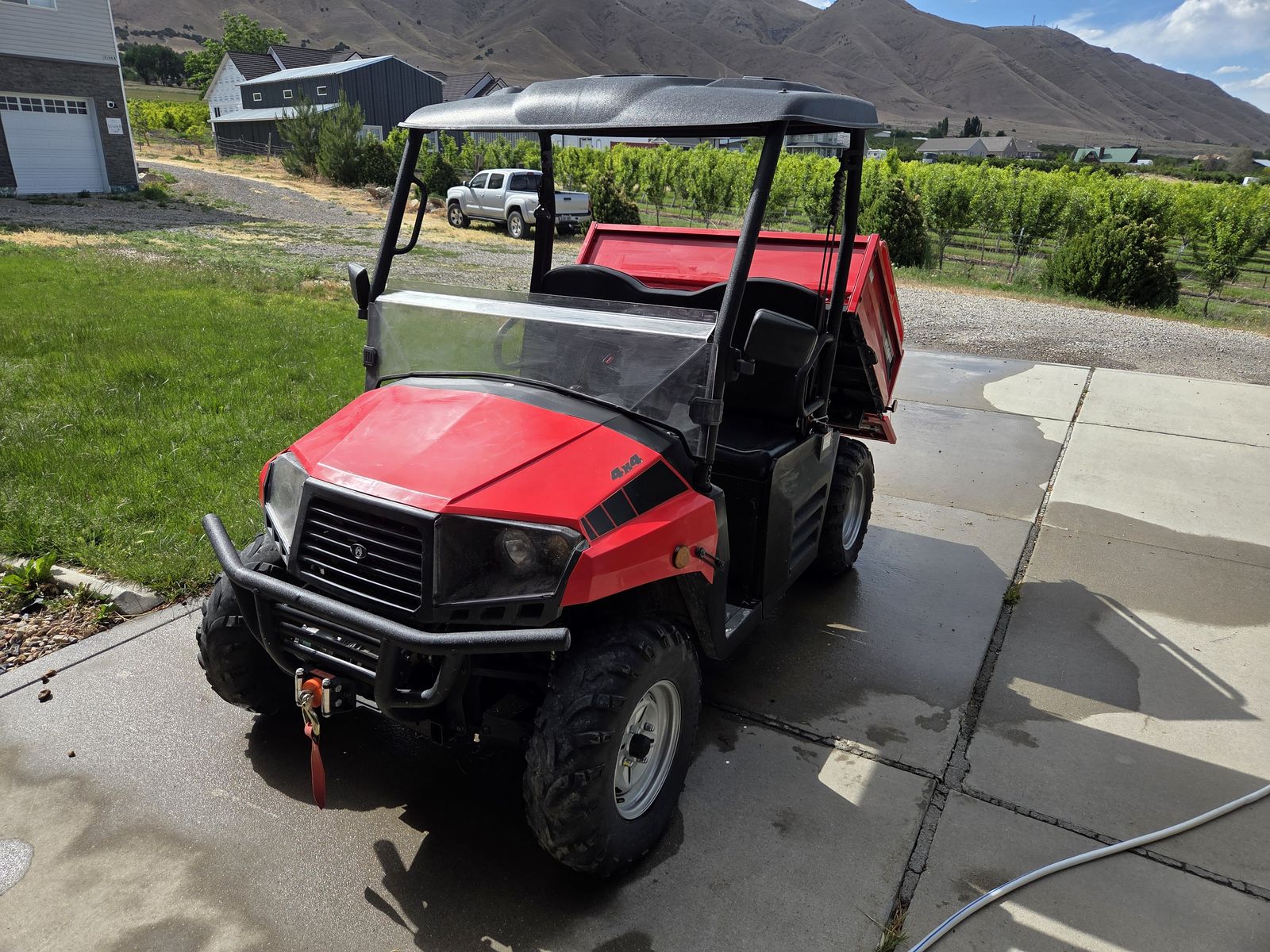 2021 Coleman UT400 UTV – Low Miles, Garage Kept – Priced to Sell