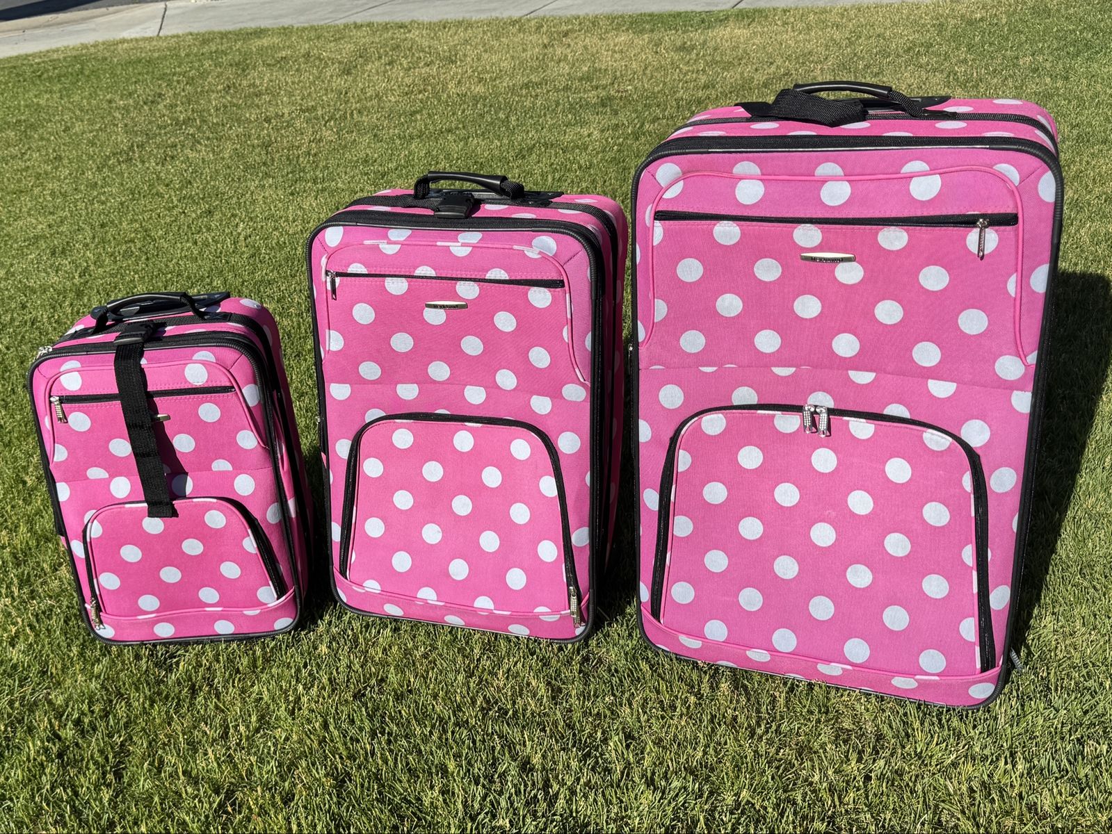 Luggage- 3 piece suitcase set
