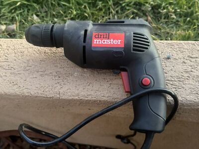 Drill Master Black 60614 3.2 Amp 3/8 In