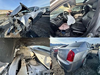 New Arrival - 2016 Chrysler 300C Parts