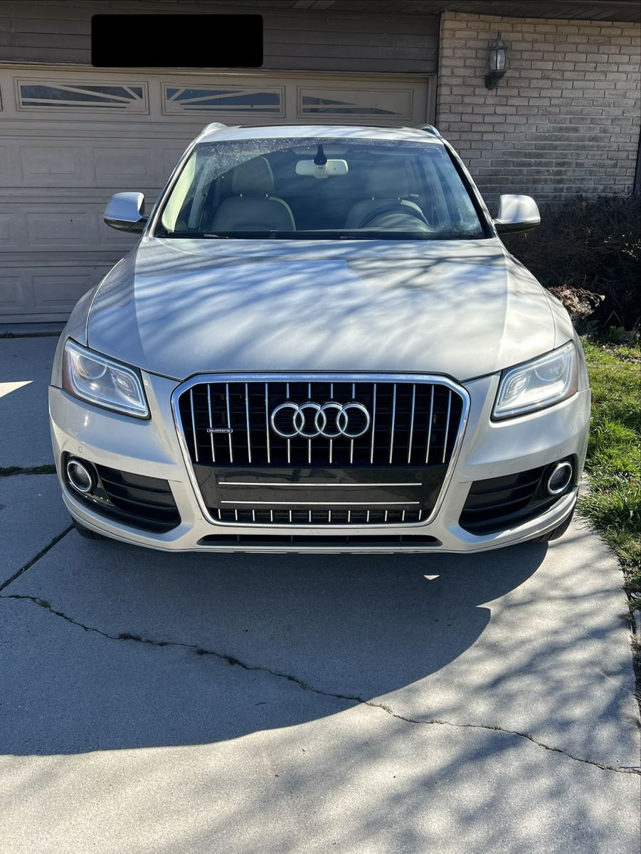 2014 Audi Q5 2.0T quattro Premium Plus