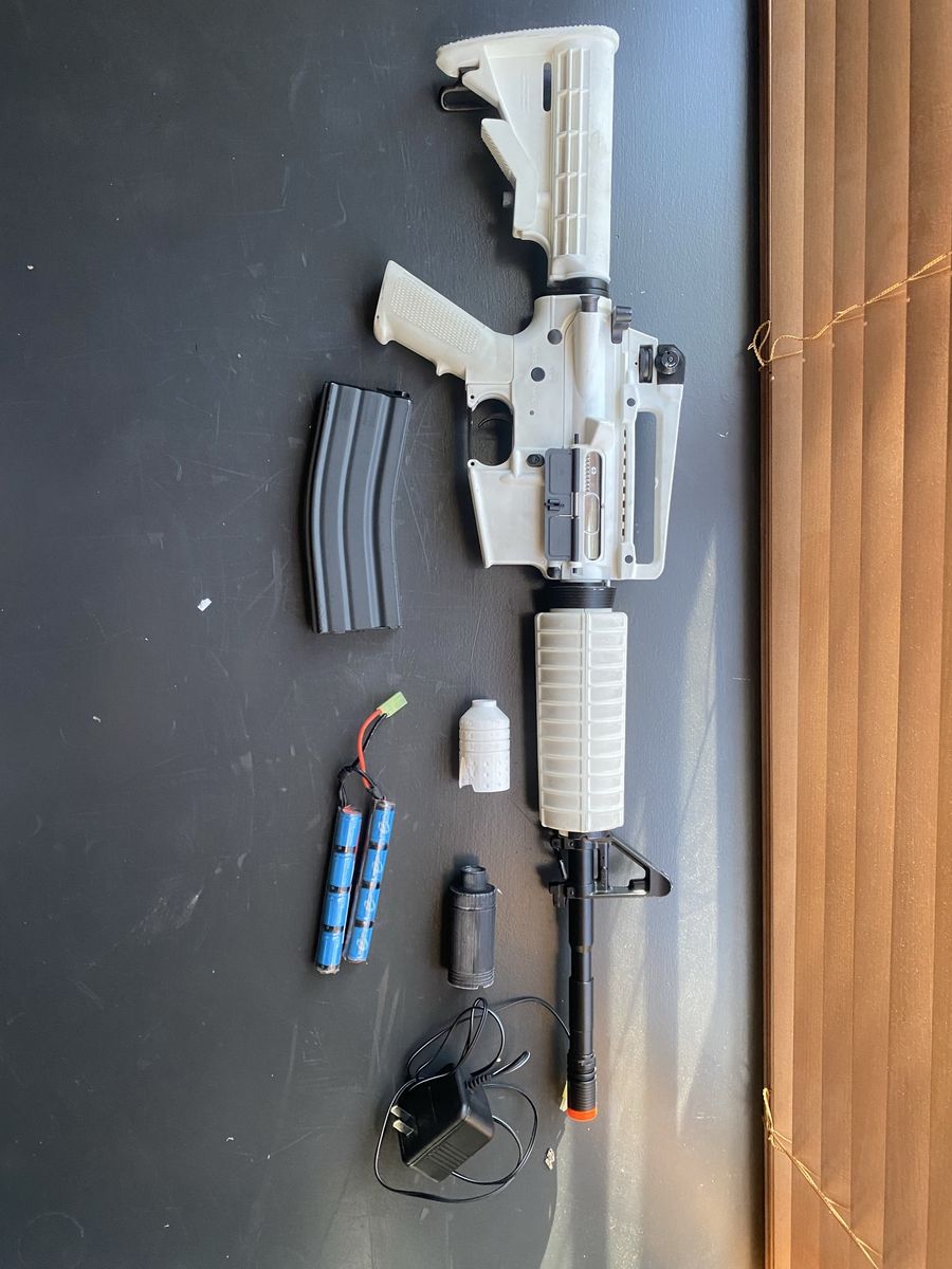 G&G Combat Machine M4A1 Chione Winter White Blowback Airsoft Rifle