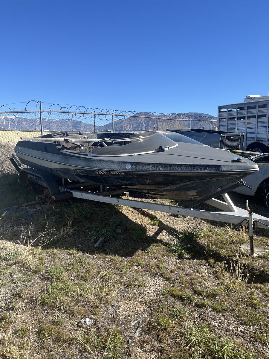 Jet Boat With Trailer