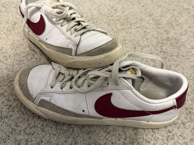 Nike Blazer Low '77 Vintage White/Red Casual Sneakers Men's Size 7.5