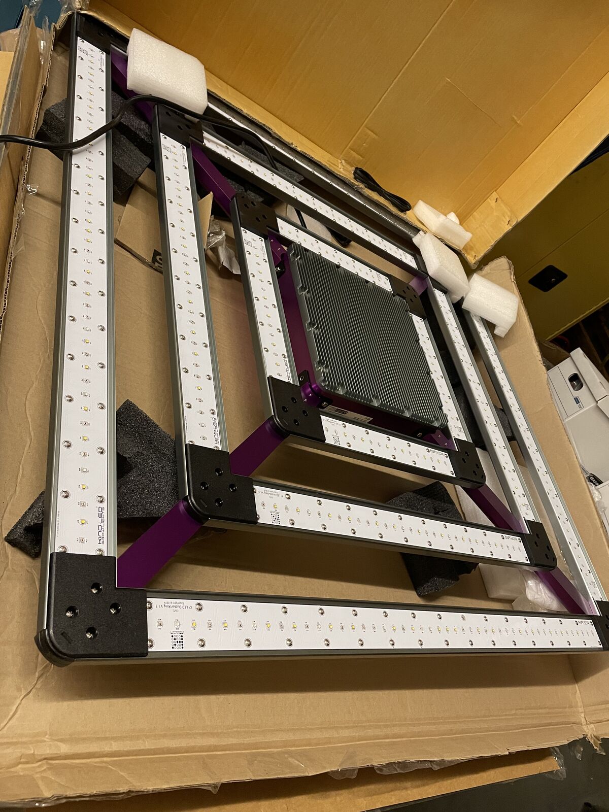 KIND LED Grow Light X2