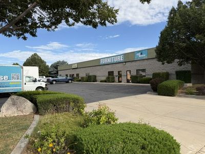 Office space and shop area for lease in Layton.
