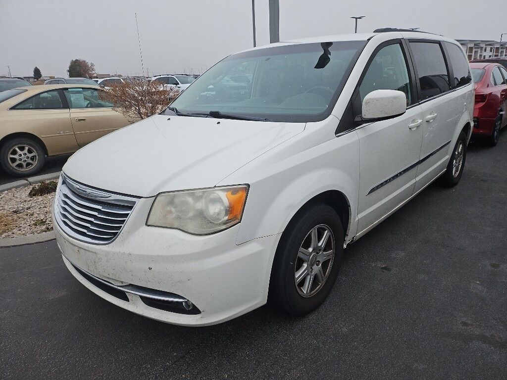 2012 CHRYSLER TOWN AND COUNTRY Touring