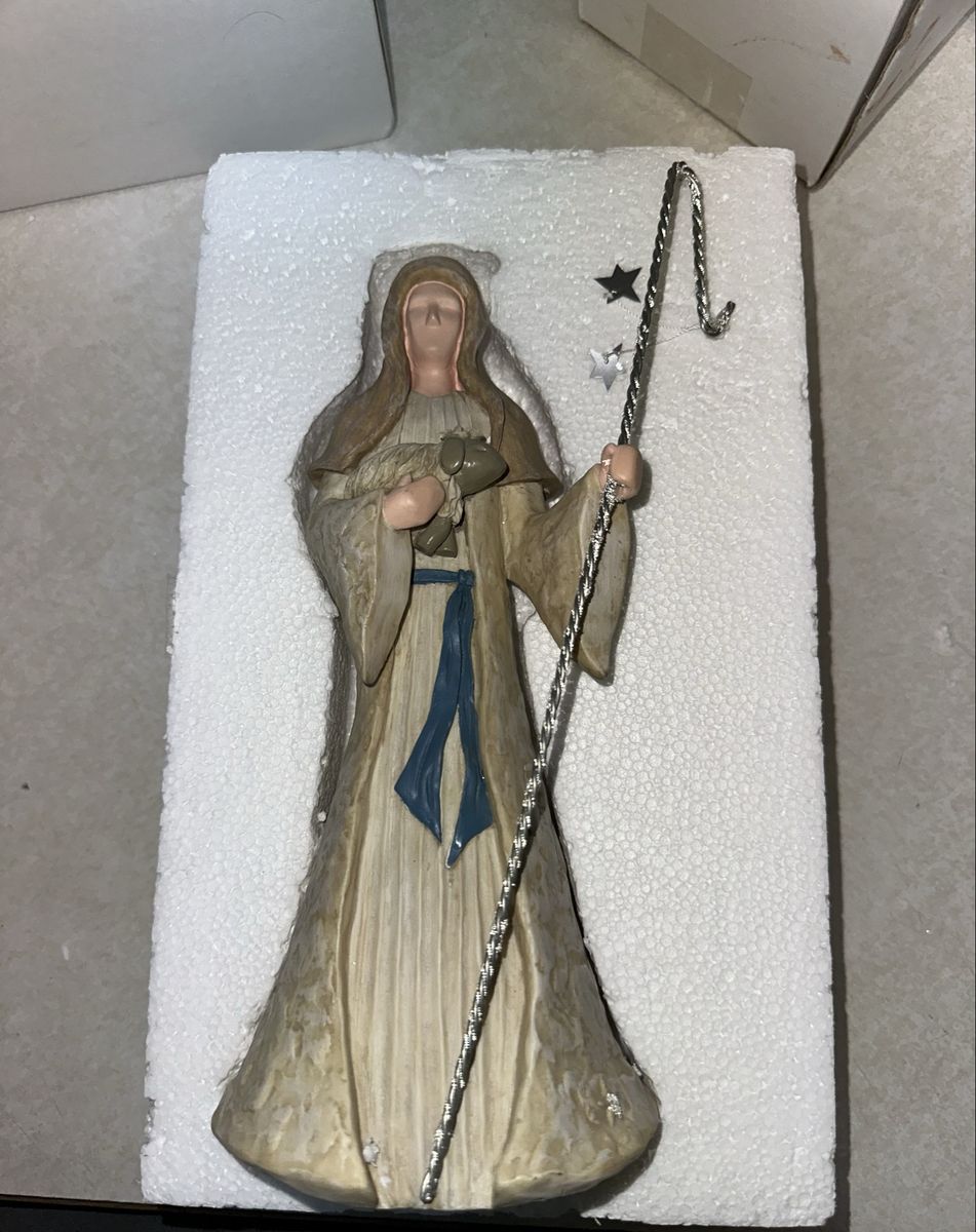 Main image 6