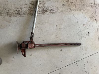 Hi-Lift Jack Heavy Duty Off-Road Utility Farm Jack Red