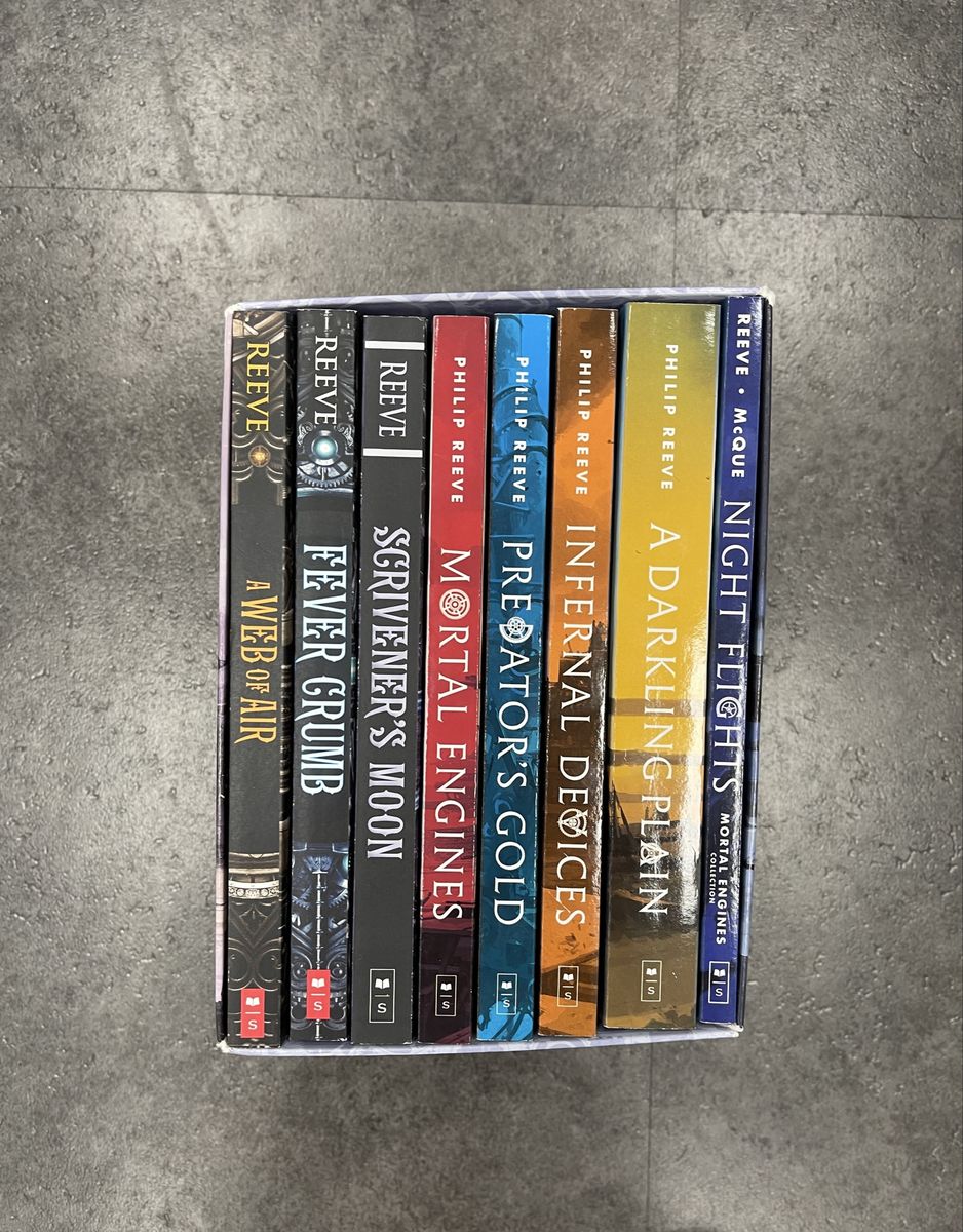 Mortal Engines by Philip Reeve Eight Book Collection