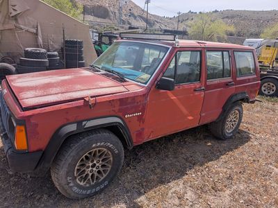1992 JEEP CHEROKEE Base