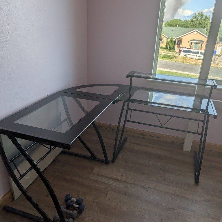 desk